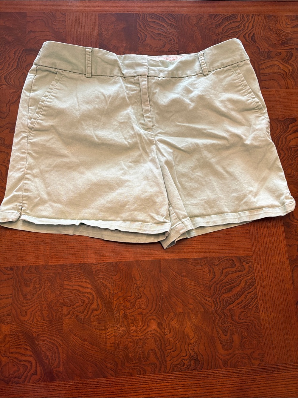 Ann Taylor loft, Bermuda shorts size 12 light sage green